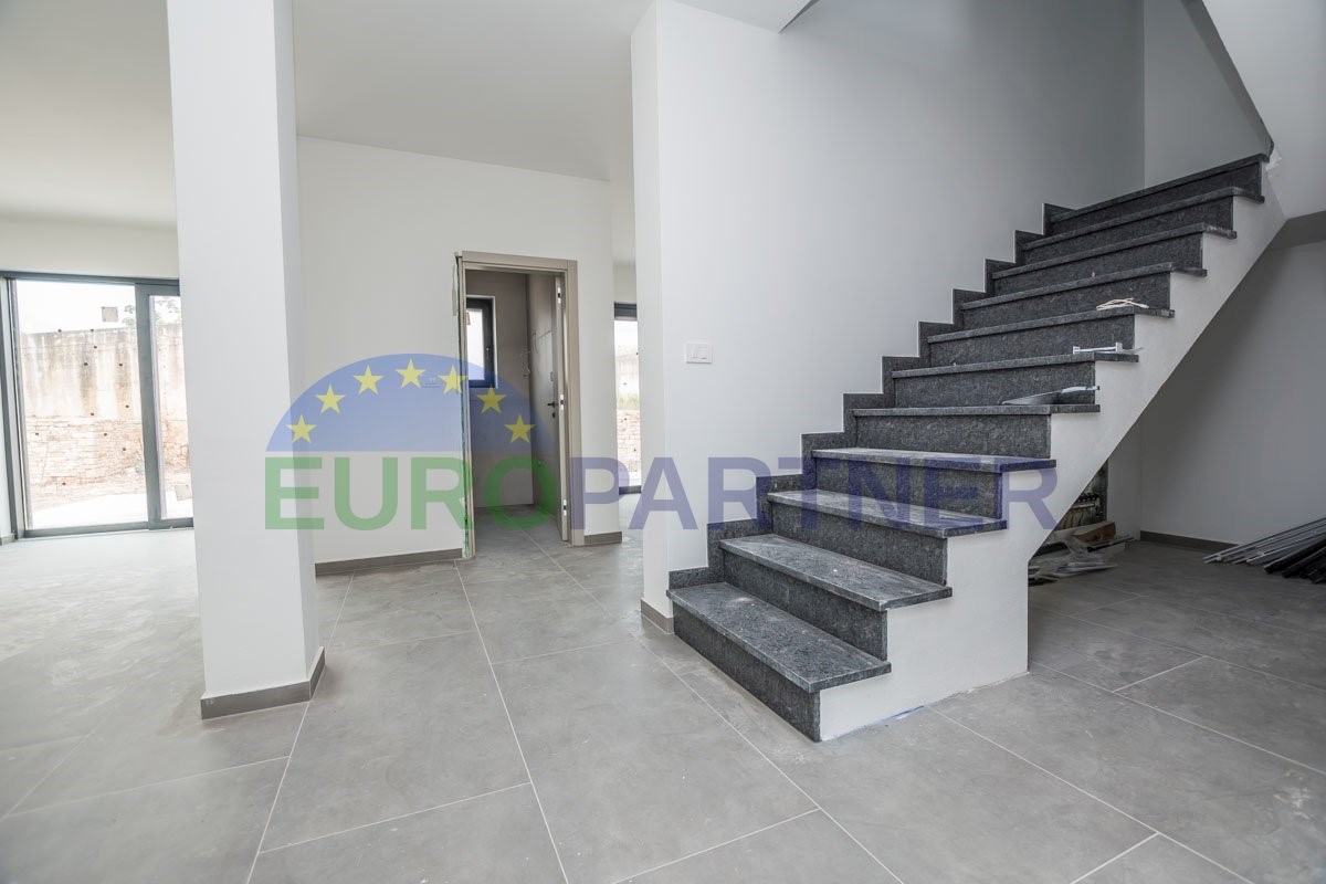 Casa In vendita - ISTARSKA KANFANAR