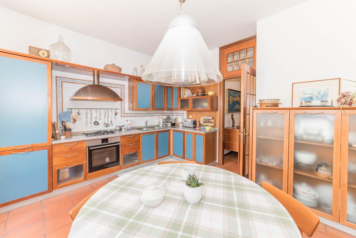 Appartamento In vendita - ŠIBENSKO-KNINSKA ŠIBENIK