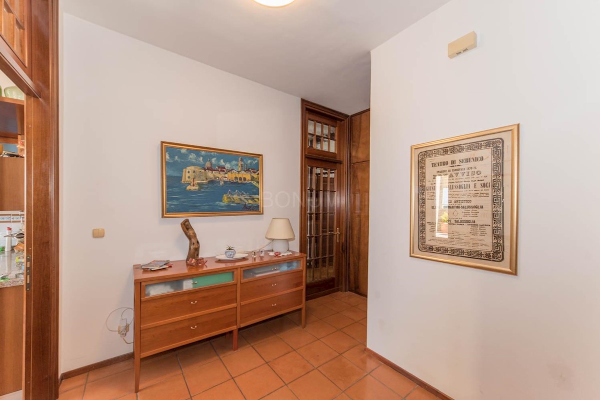Appartamento In vendita - ŠIBENSKO-KNINSKA ŠIBENIK
