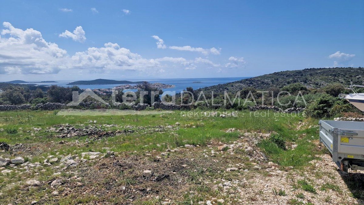 Land For sale - ŠIBENSKO-KNINSKA ROGOZNICA