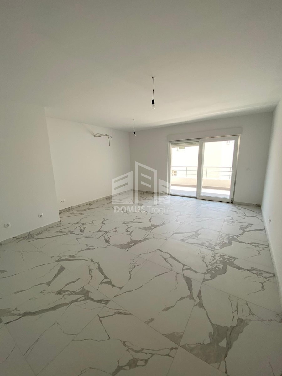 Apartma Na predaj - SPLITSKO-DALMATINSKA SEGET