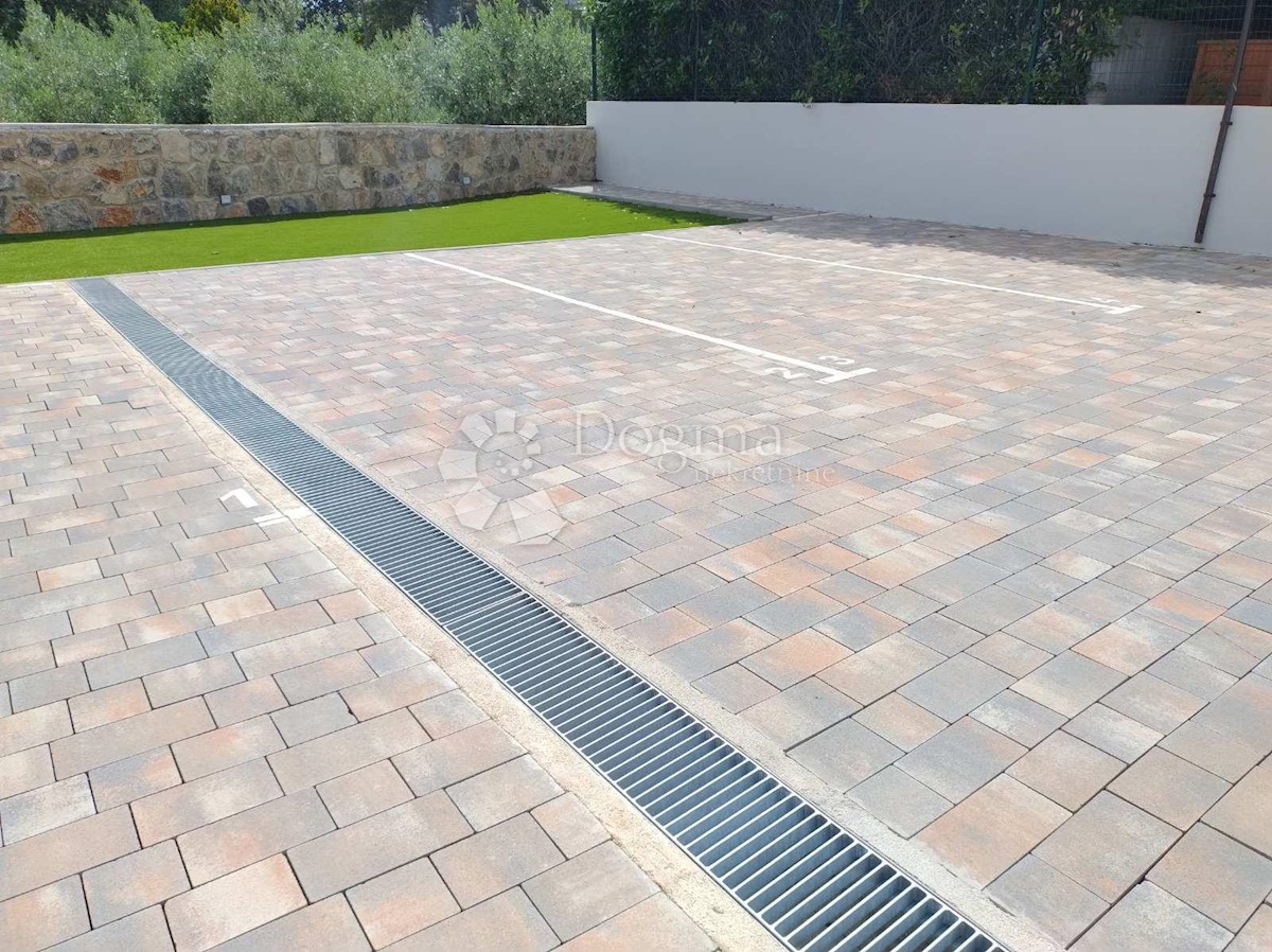 Apartma Naprodaj - PRIMORSKO-GORANSKA Krk