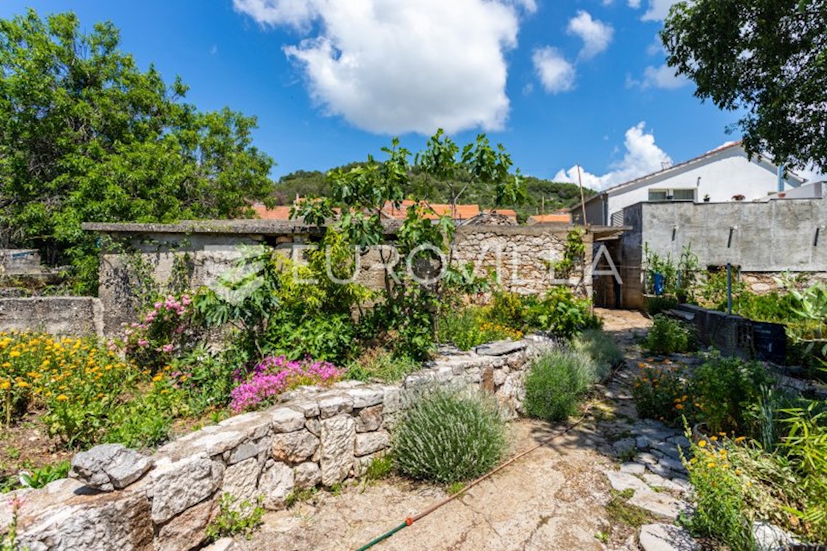 Haus Zu verkaufen - ŠIBENSKO-KNINSKA PRIMOŠTEN