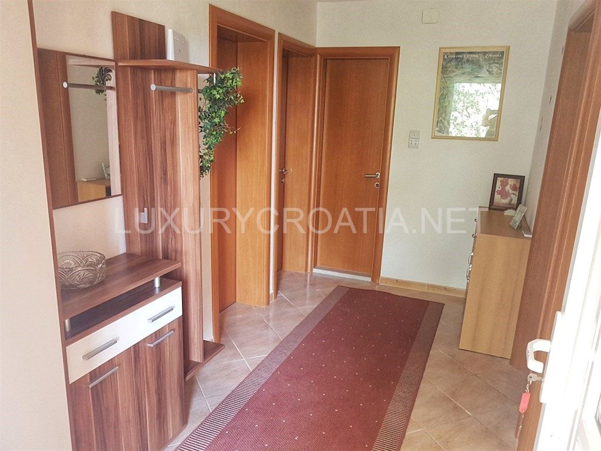 House For sale - SPLITSKO-DALMATINSKA KAŠTELA