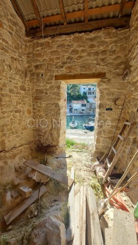 Hiša Naprodaj - Splitsko-dalmatinska Šolta - foto 2/10