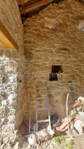 Hiša Naprodaj - Splitsko-dalmatinska Šolta - foto 4/10
