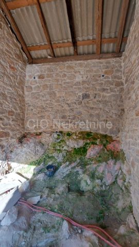 Hiša Naprodaj - Splitsko-dalmatinska Šolta - foto 5/10