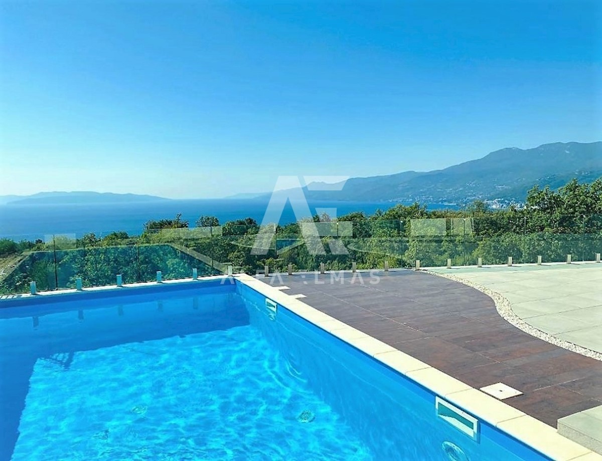Maison À vendre - PRIMORSKO-GORANSKA KASTAV