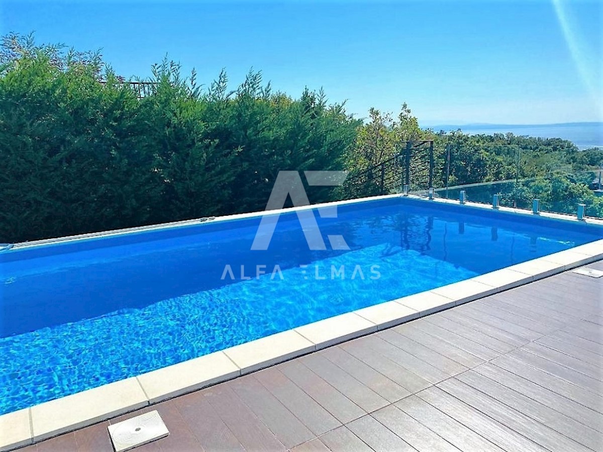 Maison À vendre - PRIMORSKO-GORANSKA KASTAV