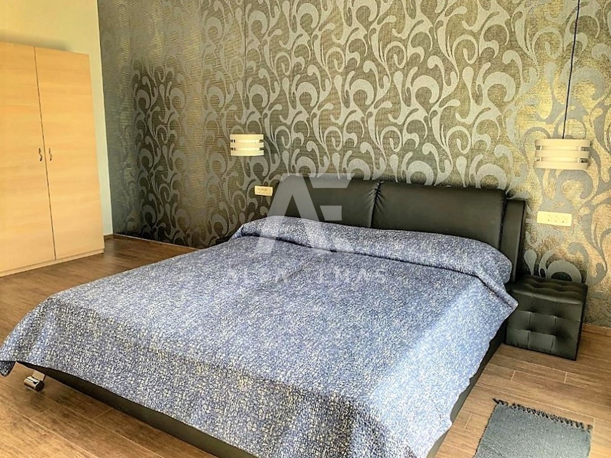 Maison À vendre - PRIMORSKO-GORANSKA KASTAV