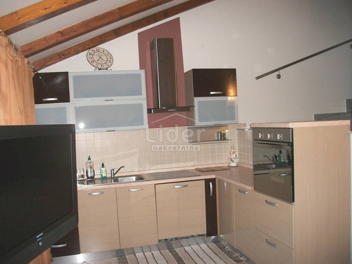 Flat For rent - PRIMORSKO-GORANSKA VIŠKOVO