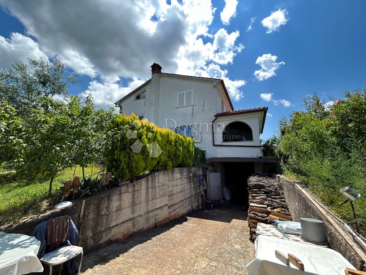 Hiša Na predaj - ISTARSKA UMAG