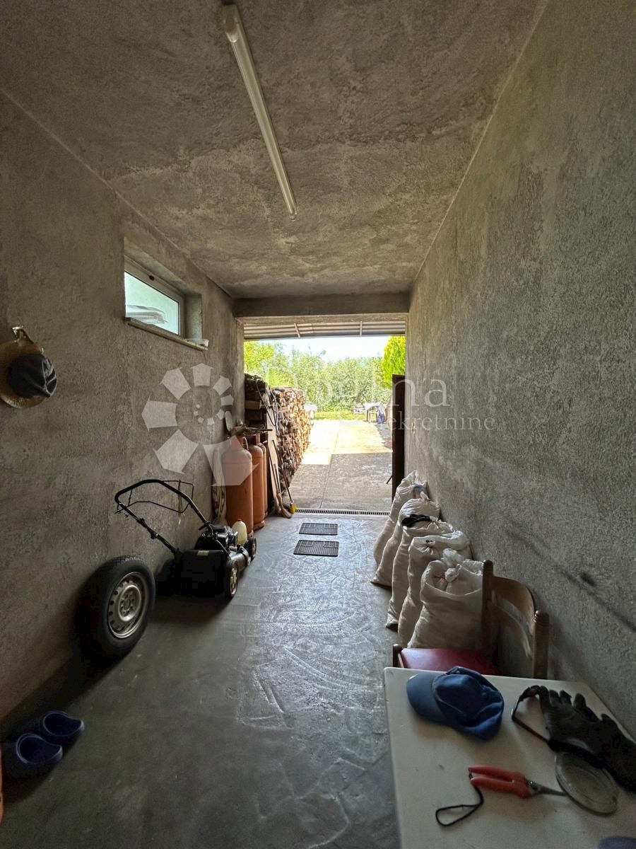 Hiša Na predaj - ISTARSKA UMAG