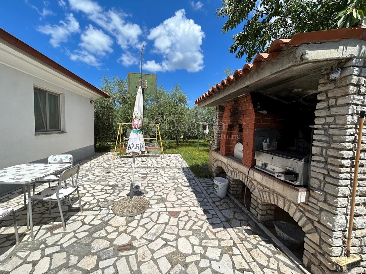 Hiša Na predaj - ISTARSKA UMAG