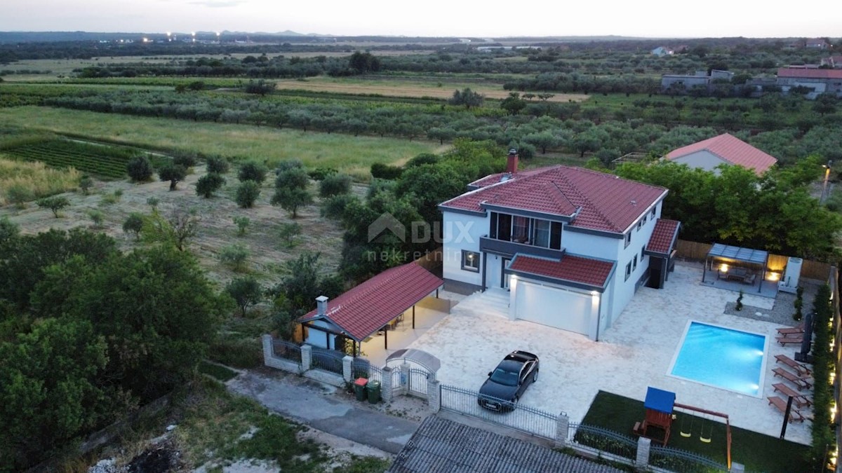 Kuća Na prodaju - ZADARSKA ZEMUNIK DONJI