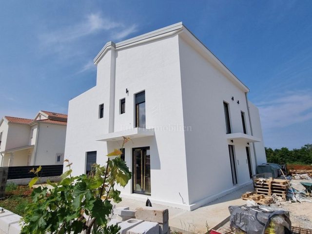 Casa in vendita 187 m² – Poreč