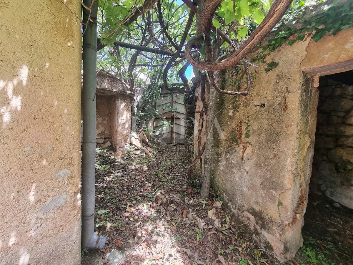 Kuća Na prodaju - PRIMORSKO-GORANSKA VINODOLSKA OPĆINA