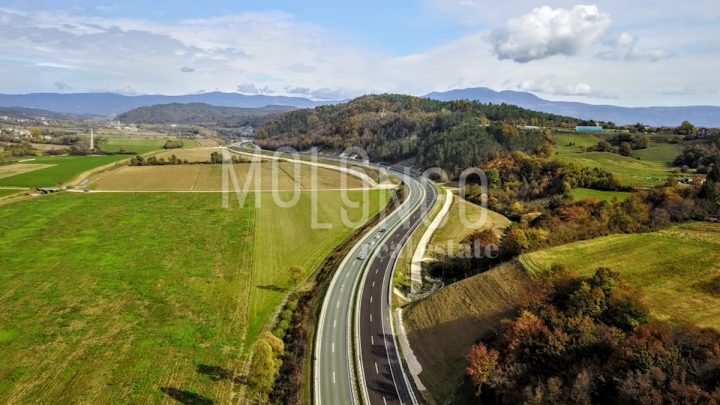 Land for sale 1166 m² – Cerovlje
