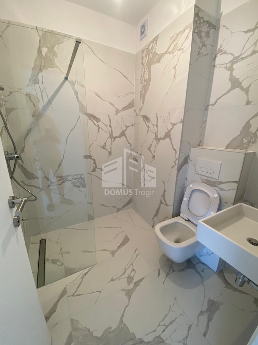 Apartma Na predaj - SPLITSKO-DALMATINSKA SEGET