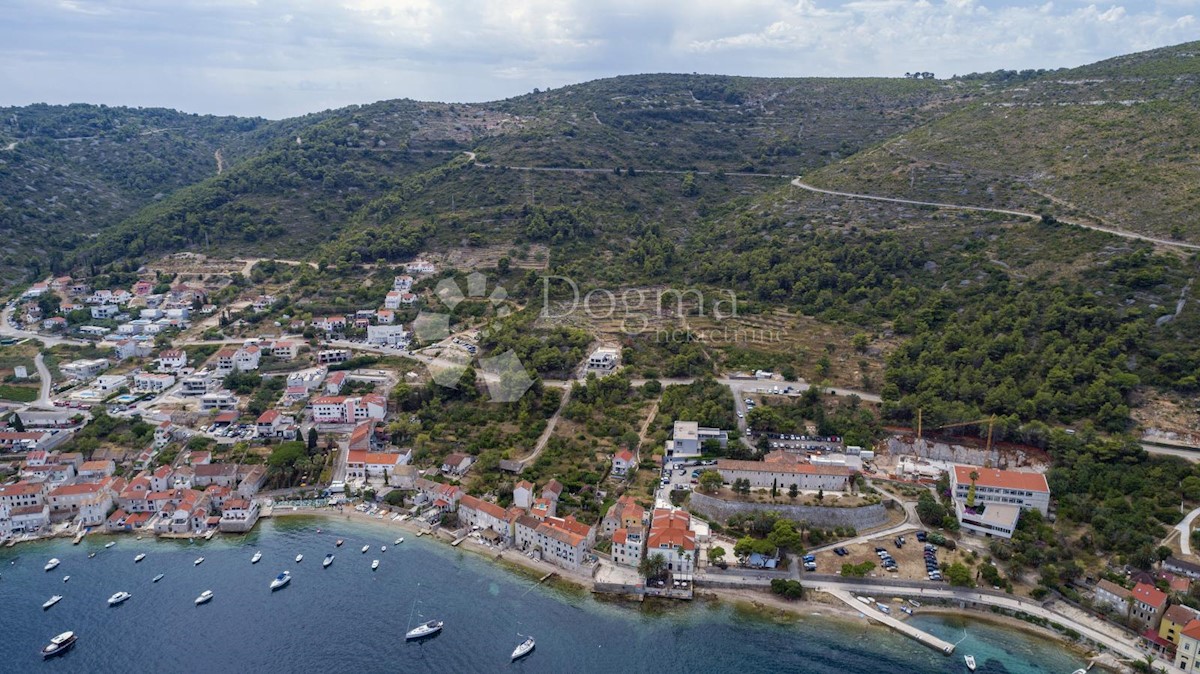 Zemljište Na prodaju - SPLITSKO-DALMATINSKA VIS