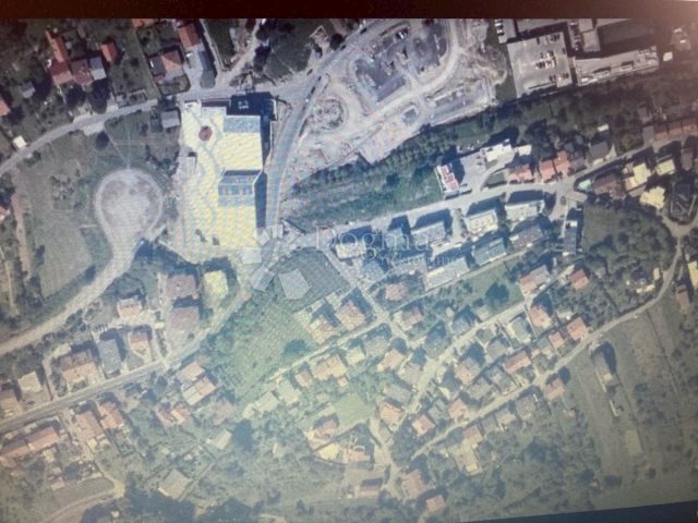 Terreno in vendita 455 m² – Gračani
