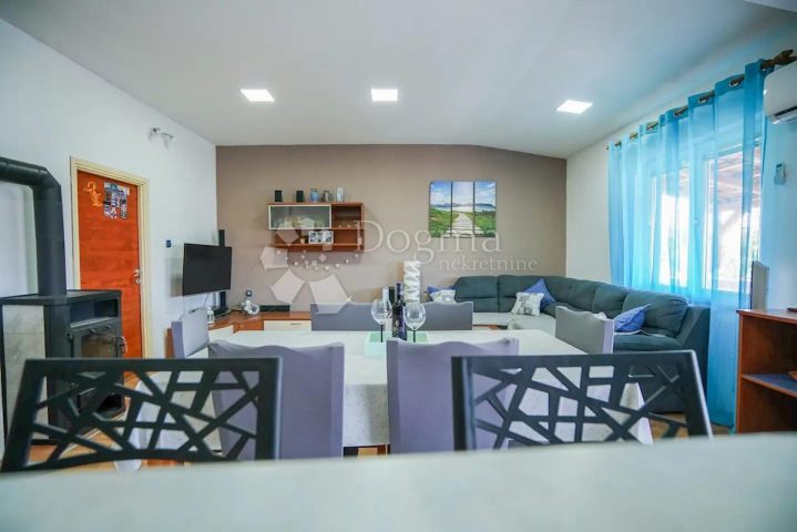 Dom na sprzedaż 312 m² – Zadar