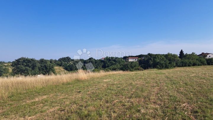 Grundstück Zu verkaufen - Istarska Marčana - foto 3/4