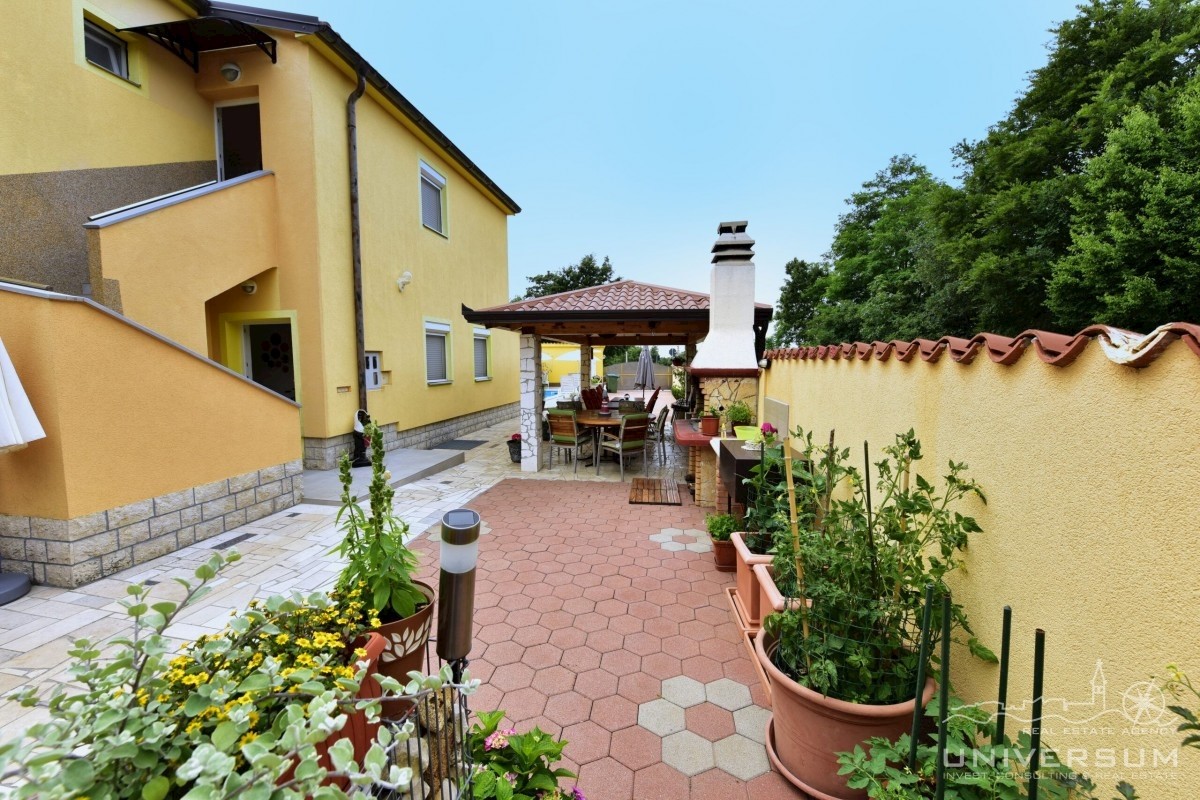 Kuća Na prodaju - ISTARSKA POREČ