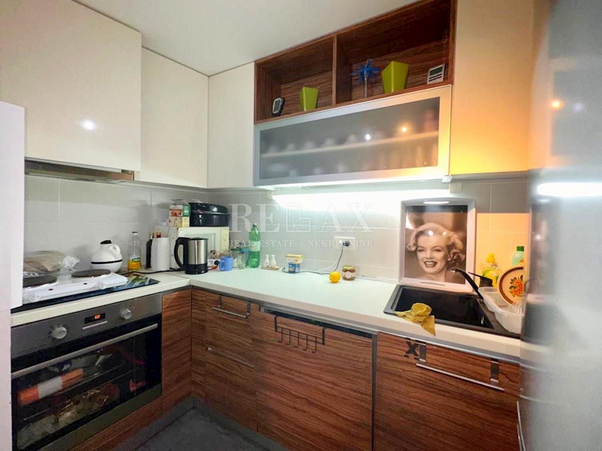 House For sale - Primorsko-goranska Novi Vinodolski - foto 1/11