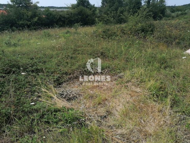 Działka Na sprzedaż - Istarska Brtonigla - foto 2/2