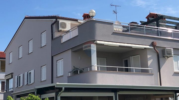 Apartment zu verkaufen 178 m² – Novigrad