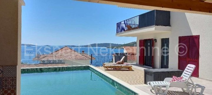 Dům na prodej 394 m² – Seget Vranjica