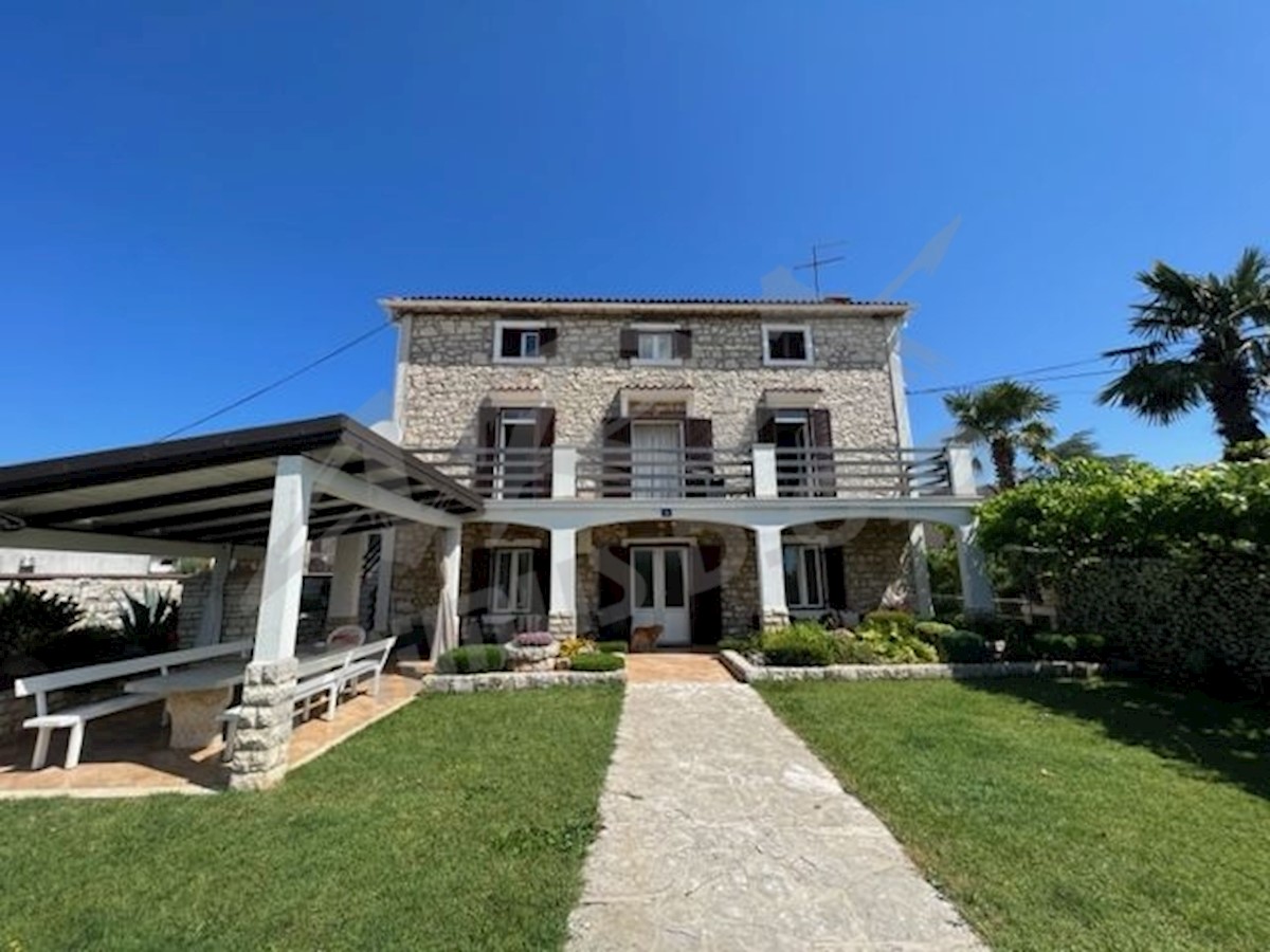 Kuća Na prodaju - ISTARSKA UMAG