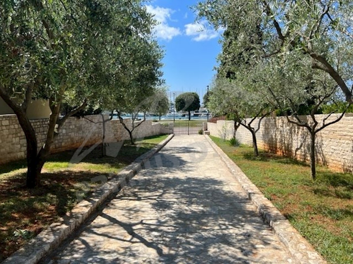 Kuća Na prodaju - ISTARSKA UMAG