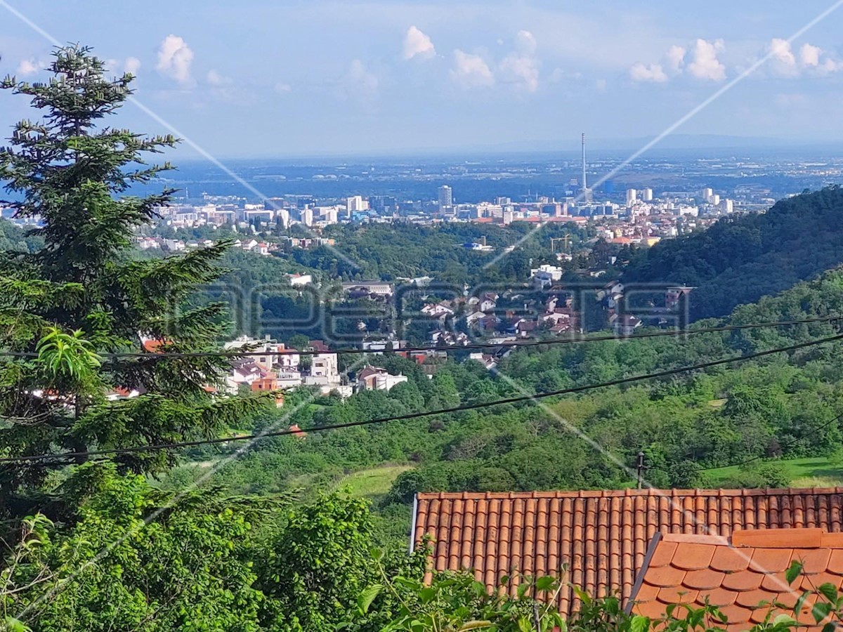 Pozemok Na predaj - GRAD ZAGREB ZAGREB