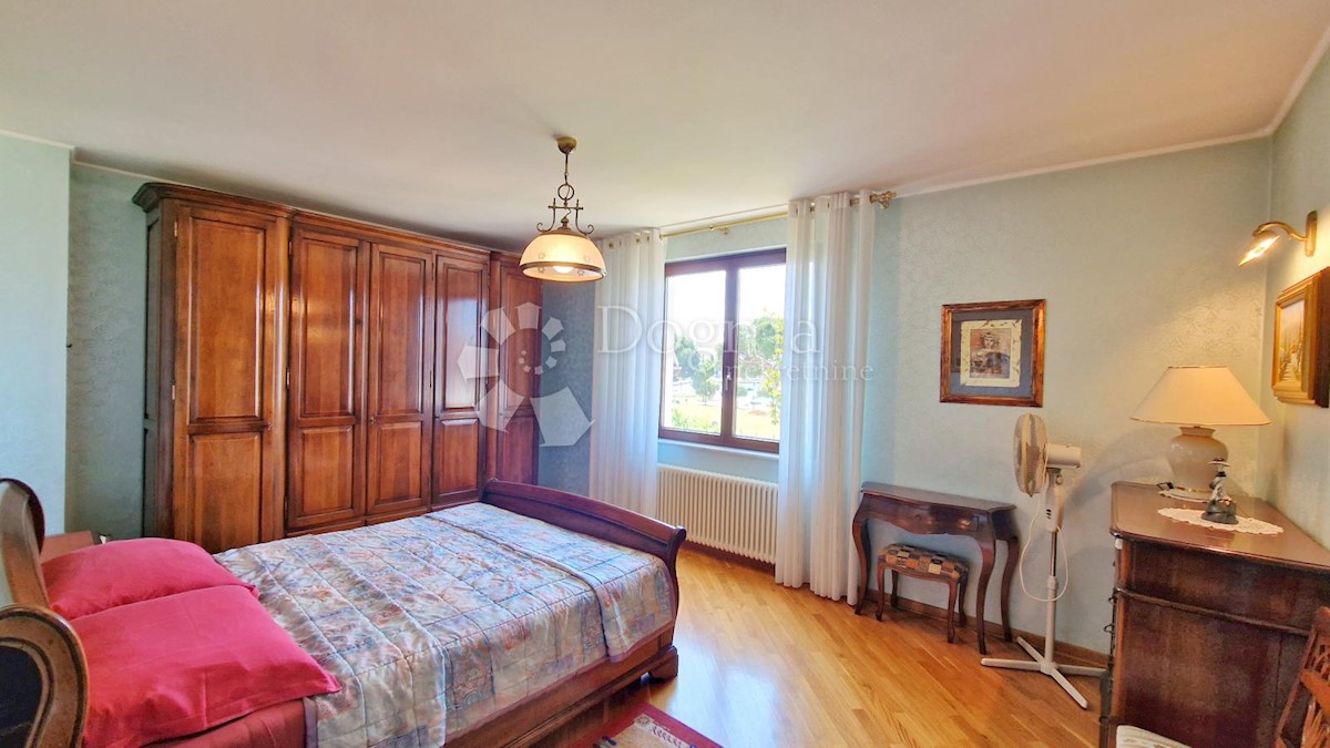 Kuća Na prodaju - ISTARSKA UMAG