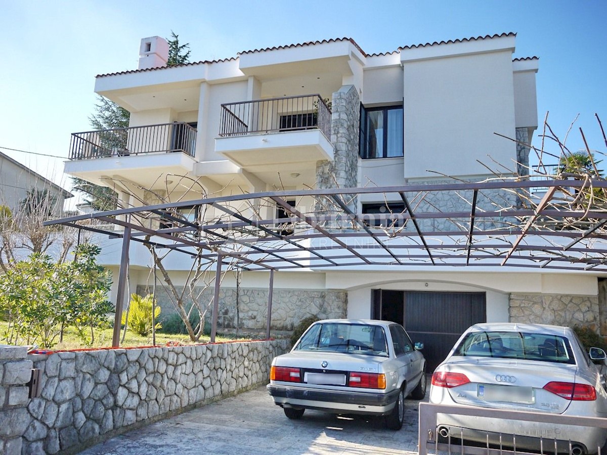 Hiša Na predaj - PRIMORSKO-GORANSKA OPATIJA