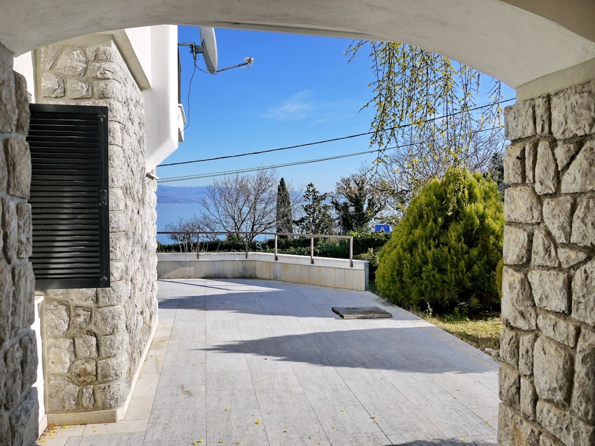 Hiša Na predaj - PRIMORSKO-GORANSKA OPATIJA