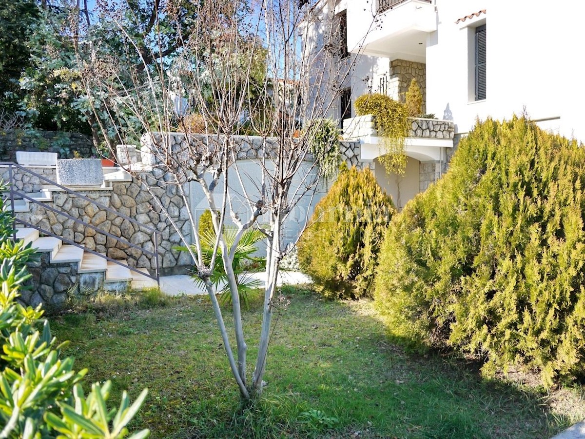 Hiša Na predaj - PRIMORSKO-GORANSKA OPATIJA
