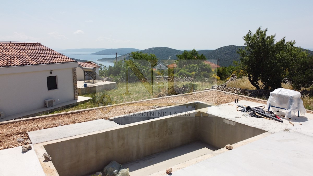 Kuća Na prodaju - SPLITSKO-DALMATINSKA MARINA