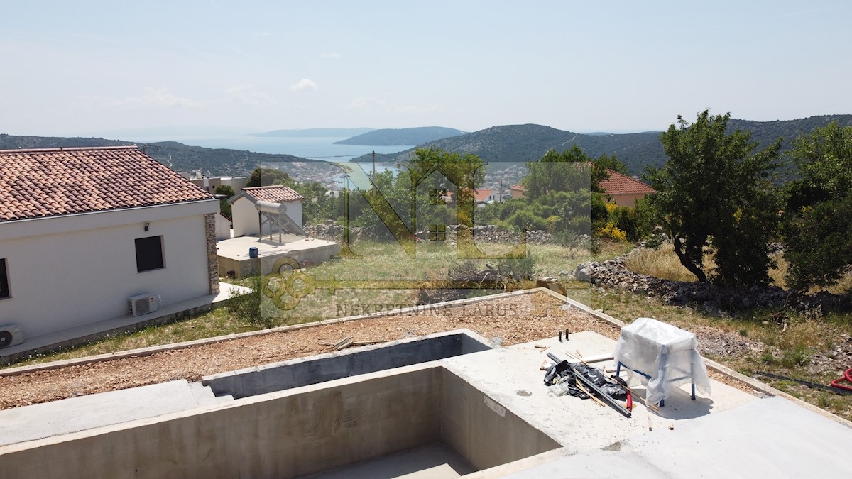 Kuća Na prodaju - SPLITSKO-DALMATINSKA MARINA