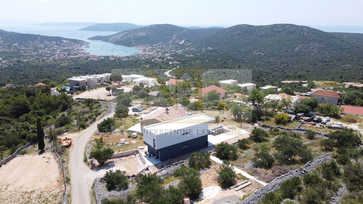 Kuća Na prodaju - SPLITSKO-DALMATINSKA MARINA