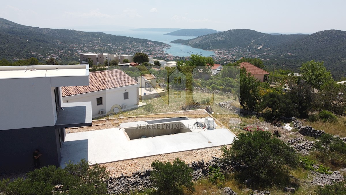 Kuća Na prodaju - SPLITSKO-DALMATINSKA MARINA