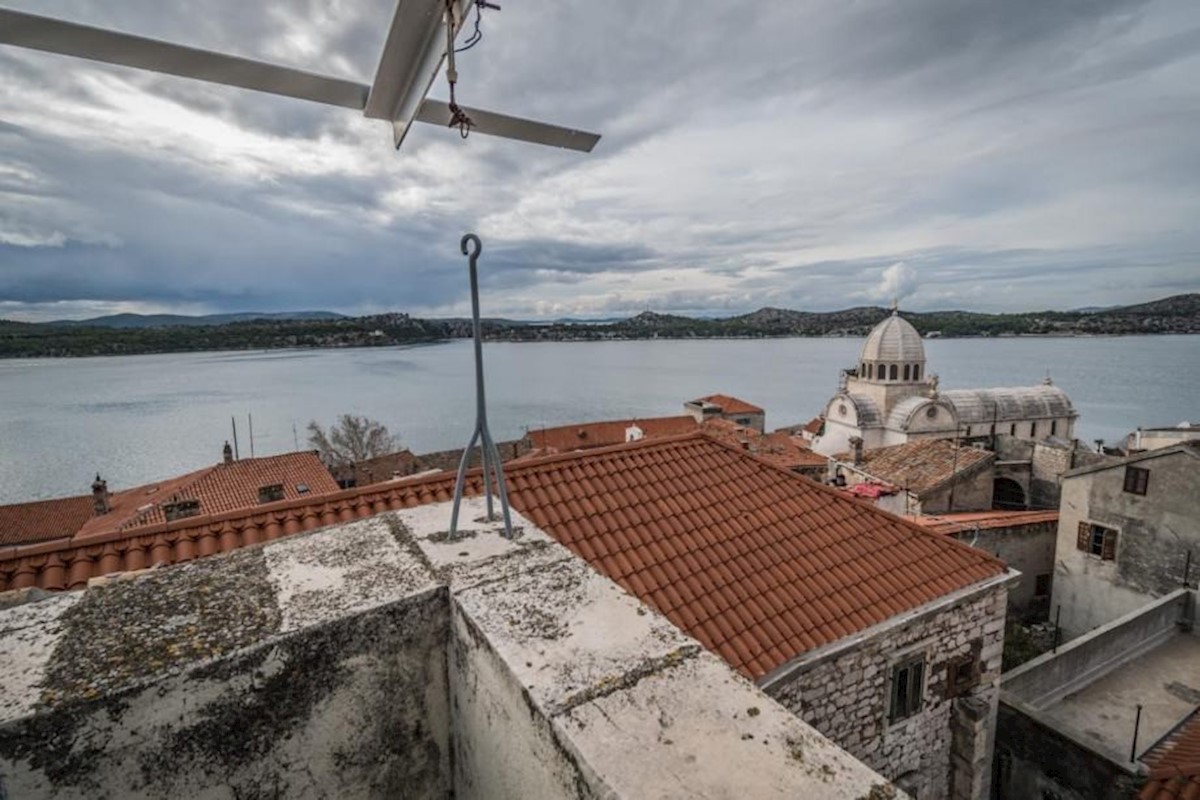 Kuća Na prodaju - ŠIBENSKO-KNINSKA ŠIBENIK