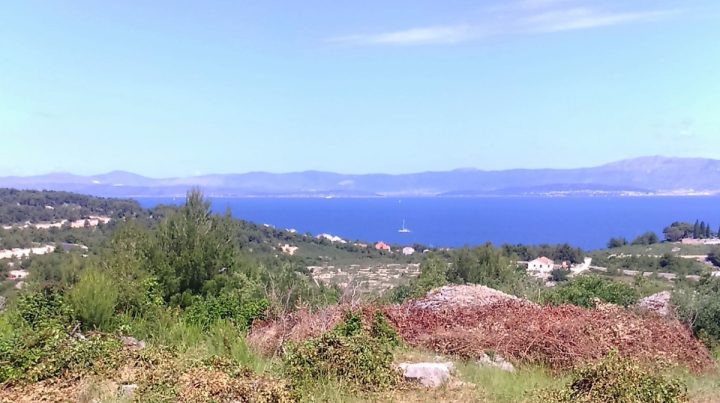 Land for sale 4250 m² – Sutivan