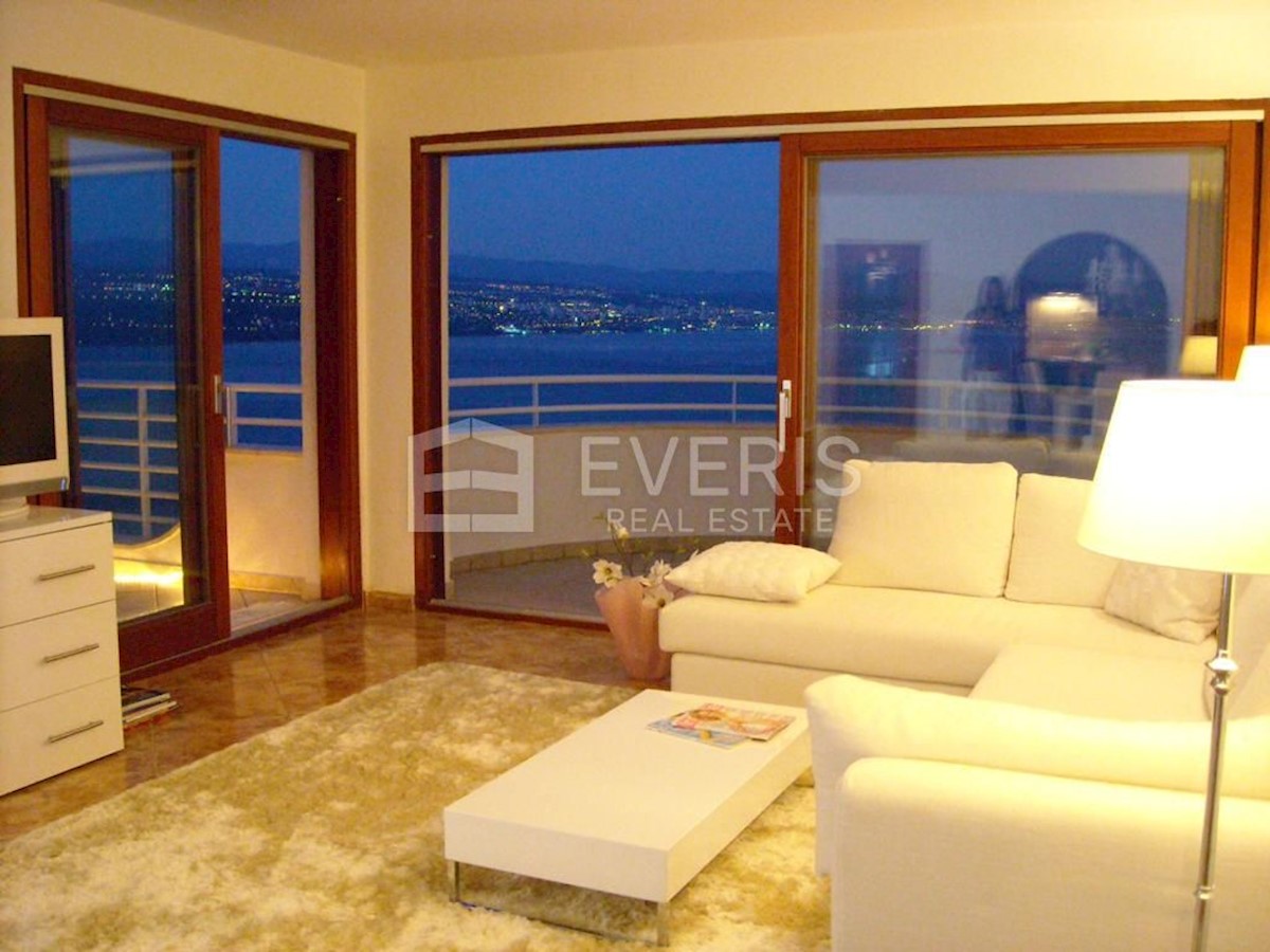 Flat For sale - PRIMORSKO-GORANSKA OPATIJA