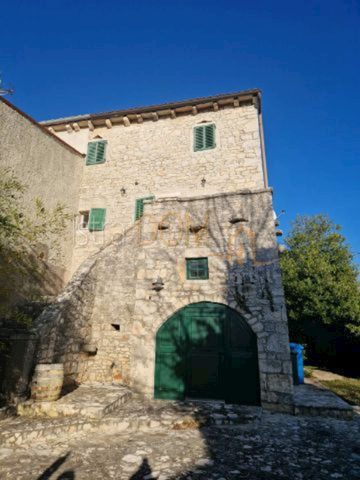 House for sale 150 m² – Svetvinčenat