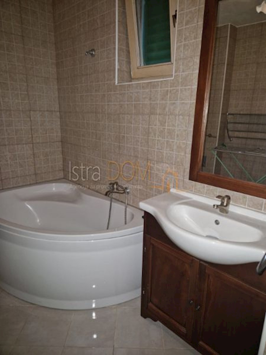House For sale - ISTARSKA SVETVINČENAT