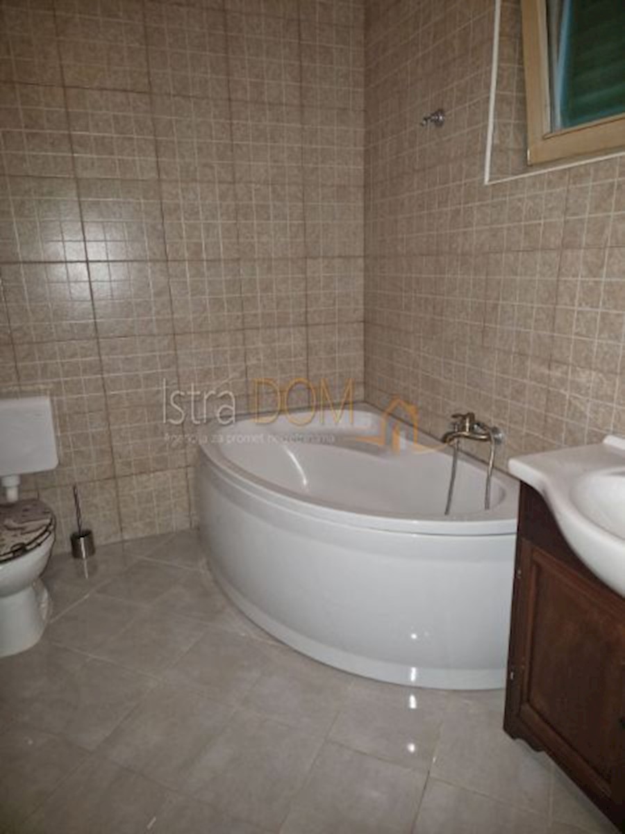 House For sale - ISTARSKA SVETVINČENAT