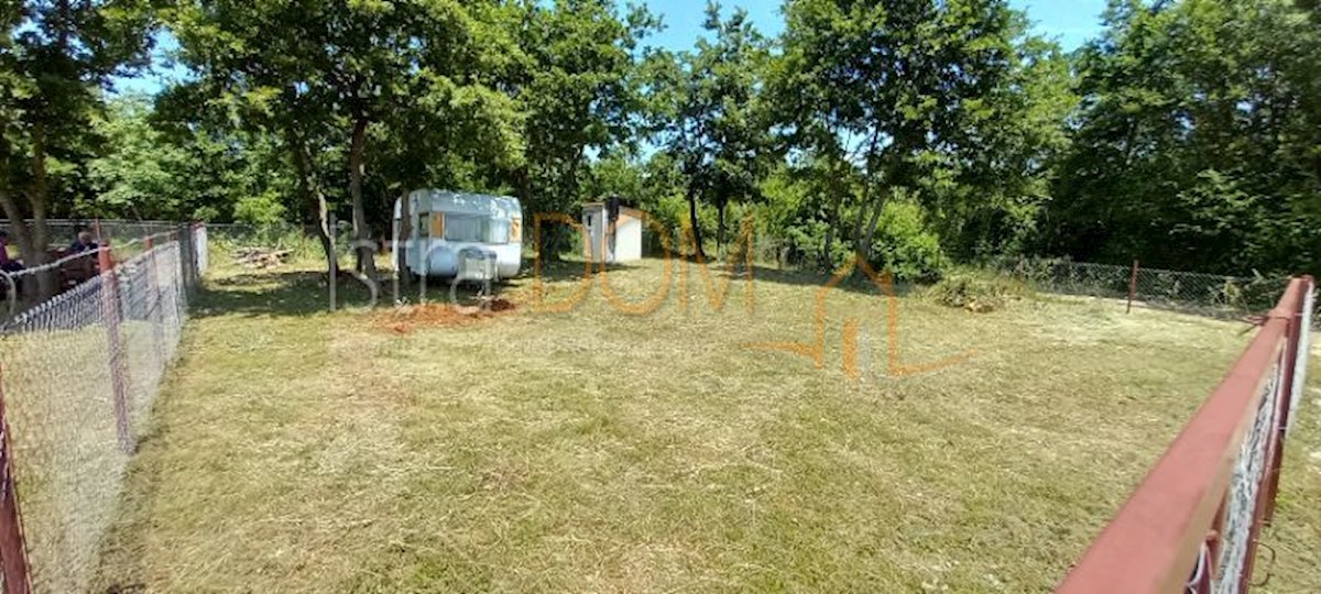 Land For sale - ISTARSKA MARČANA